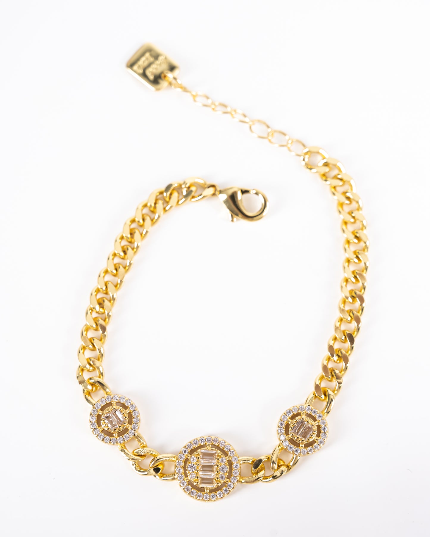 Beaded chain 3 stones