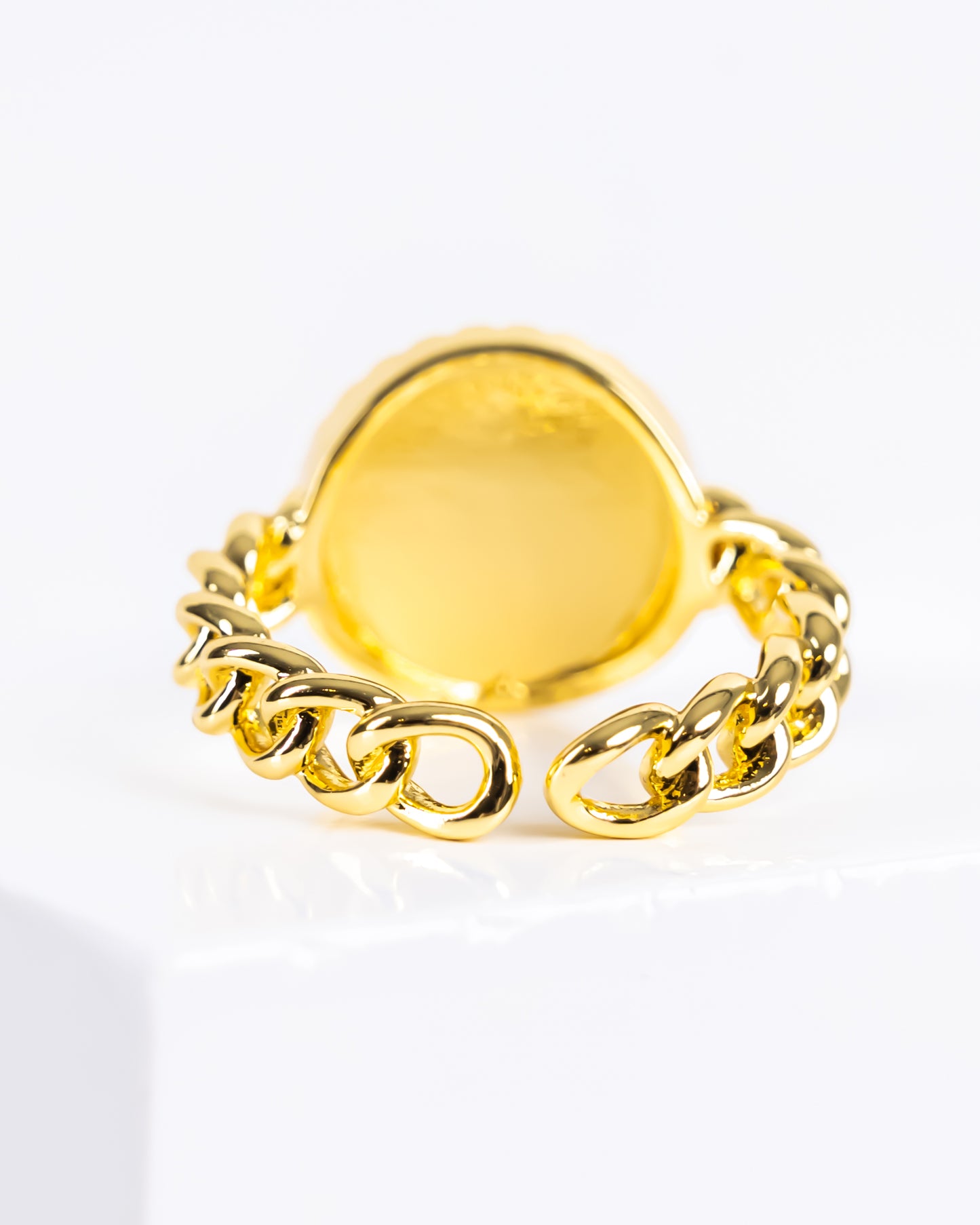 Sea shell Ring