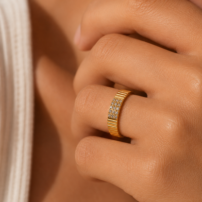 Pavé Pinky Ring