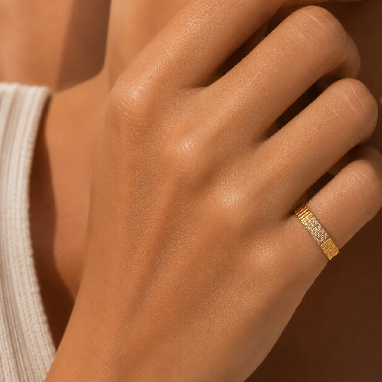 Pavé Pinky Ring