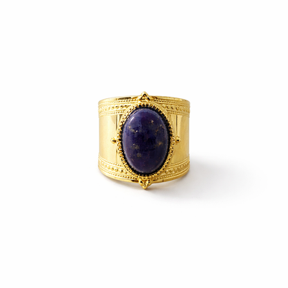 Royal Oval Statement Ring