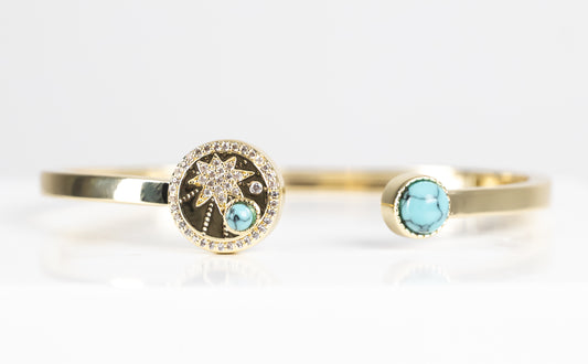 Blue bracelet open side