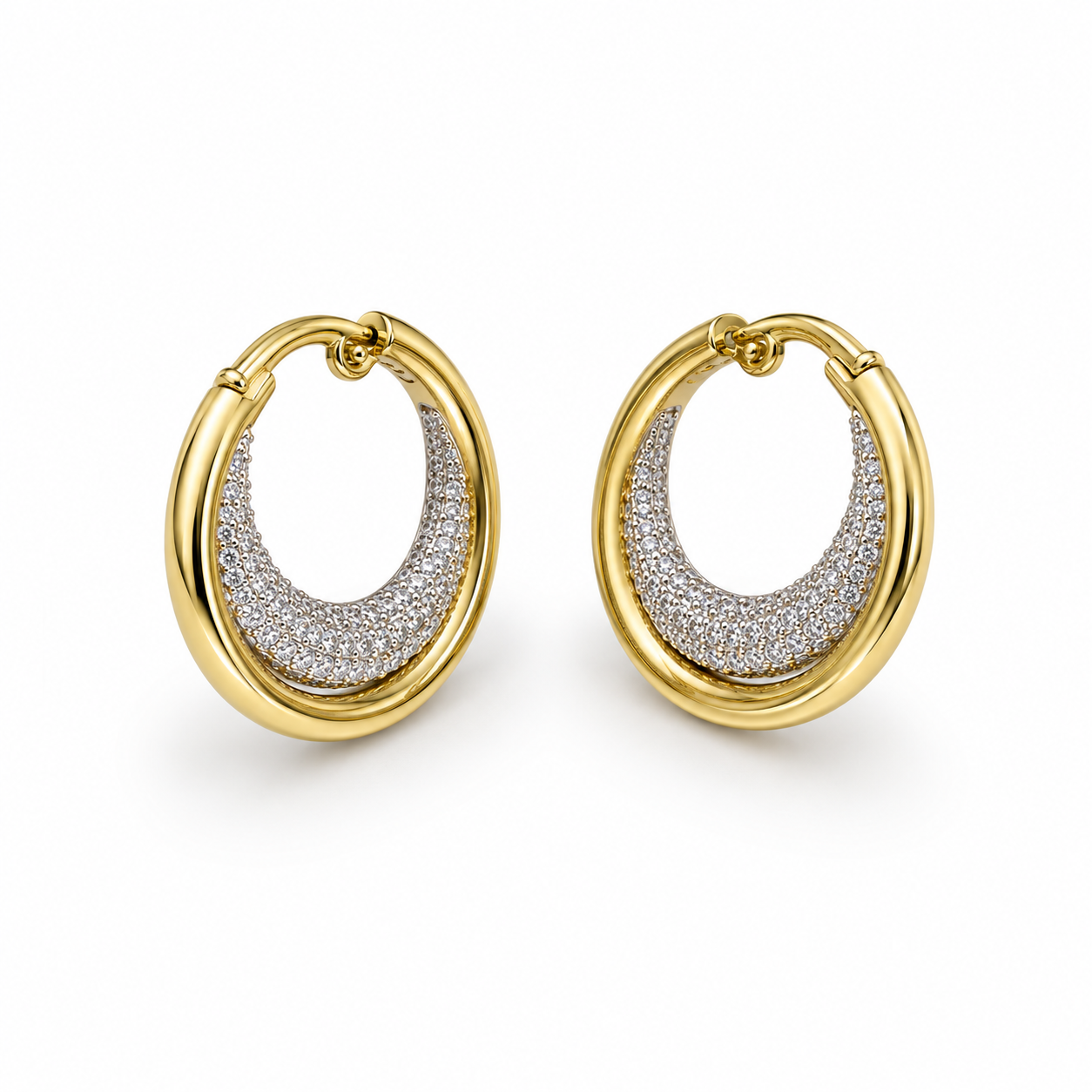 Pavé Curve Hoop