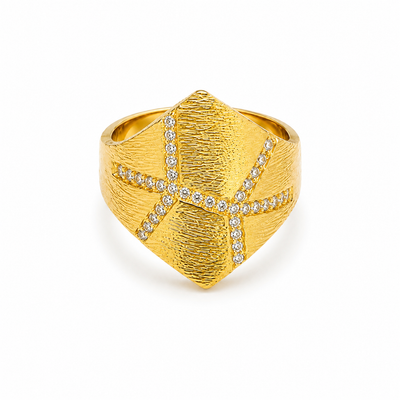 Stella Shield Ring
