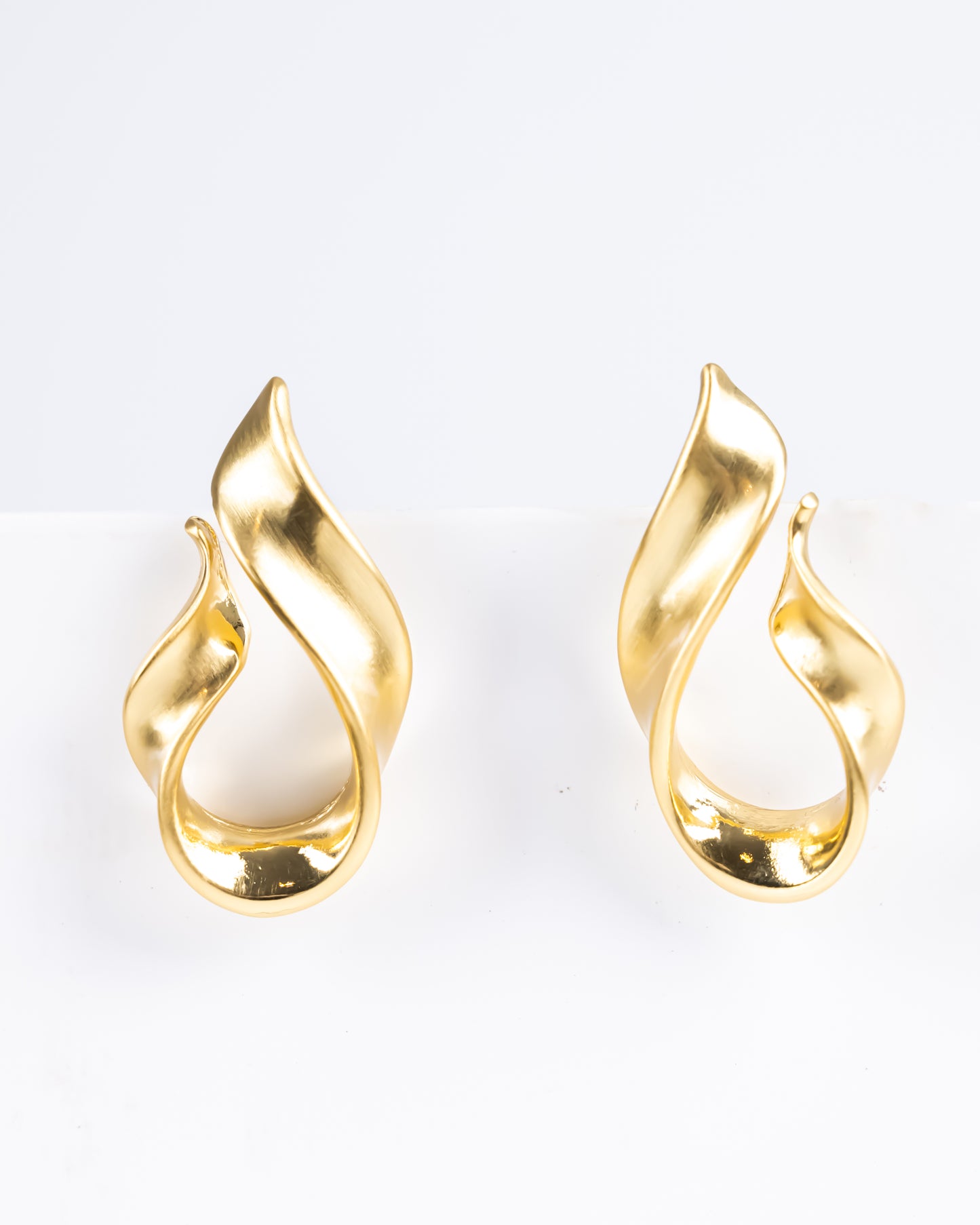 basic gold earnings