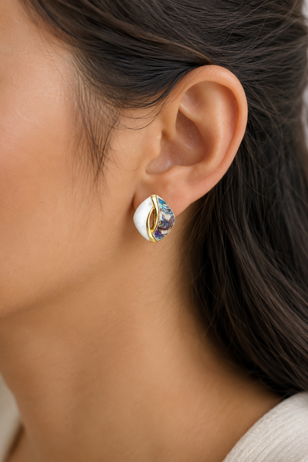 Aurora Shell Clip Earrings