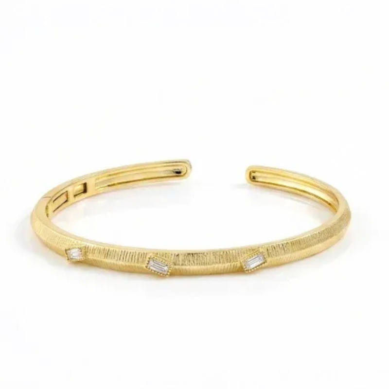 Baguette Line Bangle