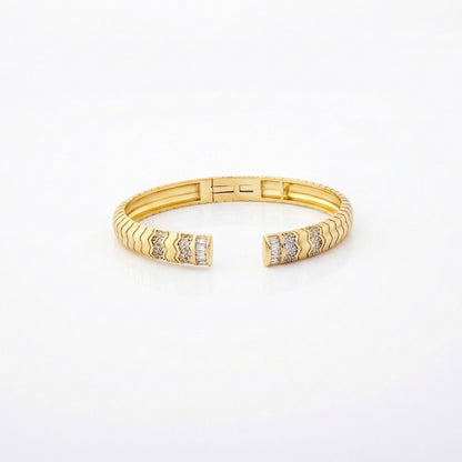 Zigzag Radiance Bangle